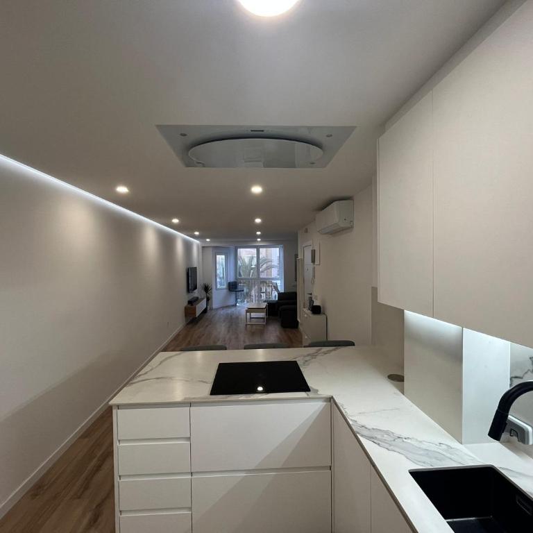 Alexa Suite - Two-Bedroom Apartment - 12