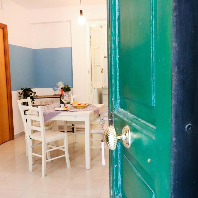 Mare Luna - Appartamento nel centro storico di Salerno - Two-Bedroom Apartment - 12