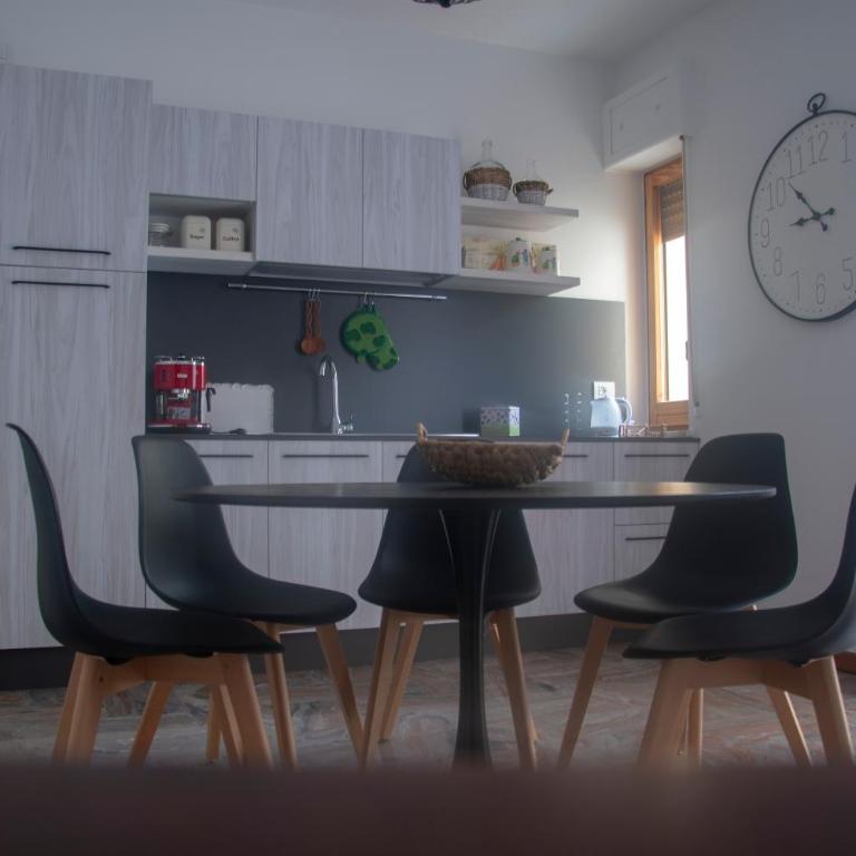 GUEST HOUSE DA GINO - Appartamento con 3 Camere da Letto - 7