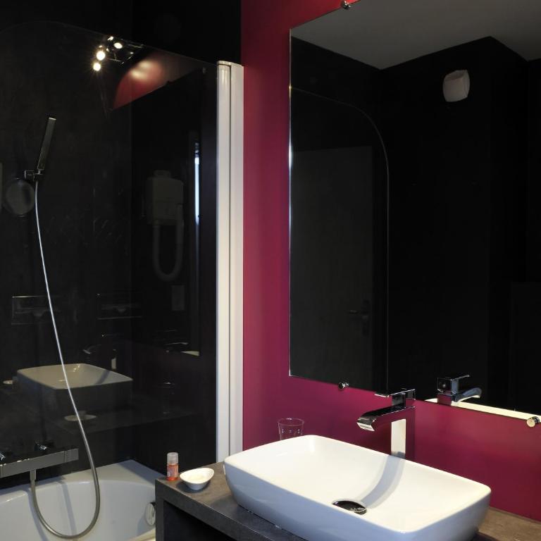Hôtel Le Nautic - Chambre Double Supérieure - Vue sur Mer - 7