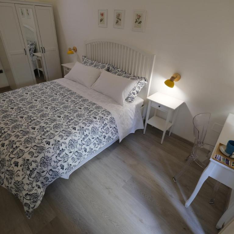 Il Poggiolo Fiorito - Deluxe Double Room - 6