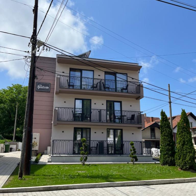 Vila Simfonija with Free parking - Apartman - Prizemlje - 1