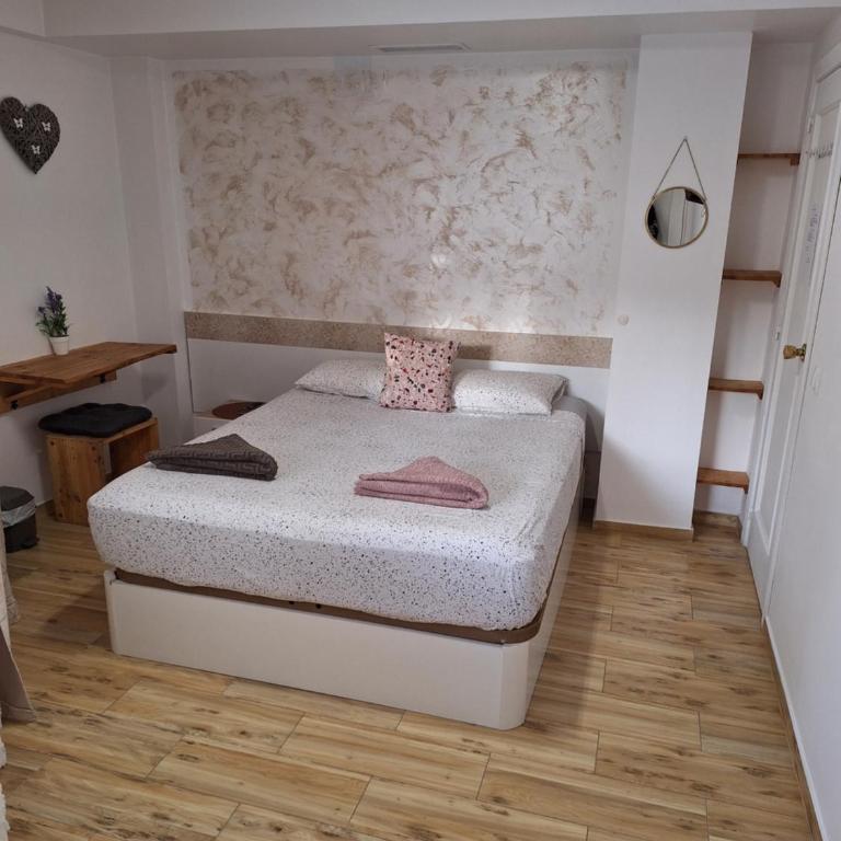Sweet dreams - Doppelzimmer mit Gemeinschaftsbad - 26