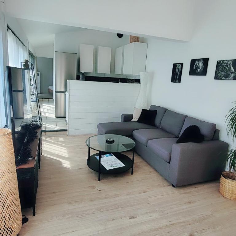 Maison de ville au calme avec jardin et parking - Appartement 2 Chambres - 5