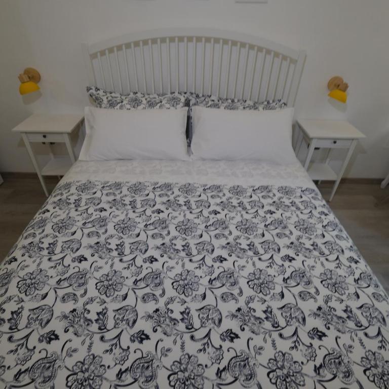 Il Poggiolo Fiorito - Deluxe Double Room - 14