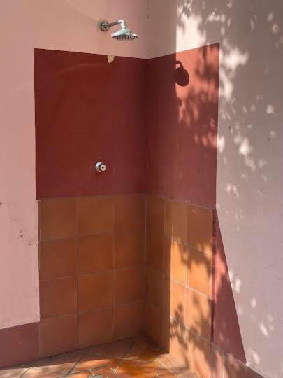Casa per 9 persone BBQ Wi-Fi - Appartamento con 3 Camere da Letto - 9