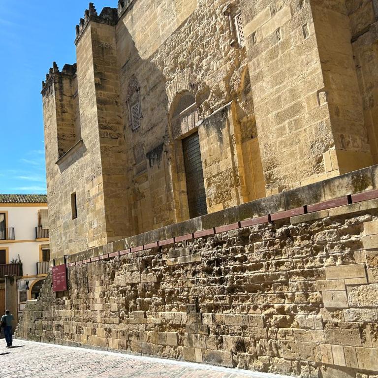 Apartamento junto a la mezquita y el Guadalquivir - Apartamento de 2 dormitorios - 16