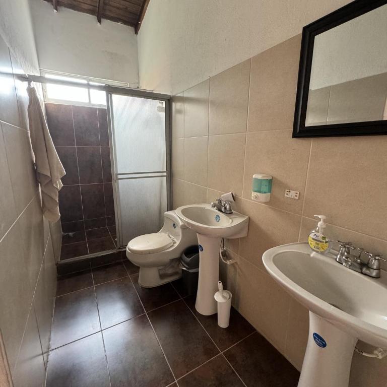 Hermosa Cabaña Campestre en Chinacota - Casa de 4 dormitorios - 15