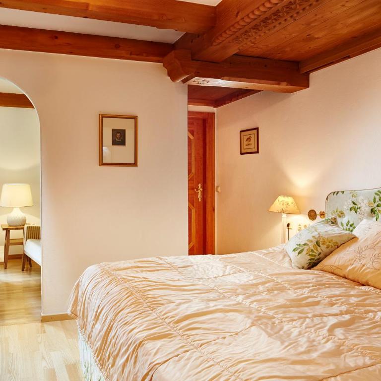 Relais & Châteaux Hotel Tennerhof - Deluxe Double Room - 1