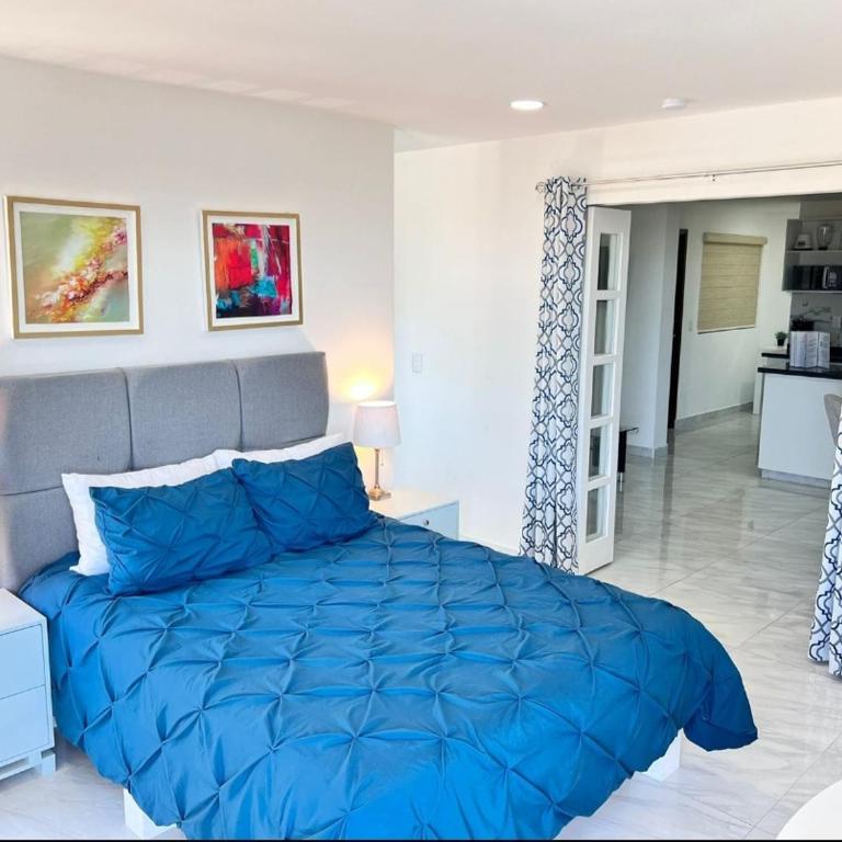 Elegant Condo in an Upscale Building - Apartamento con balcón - 2