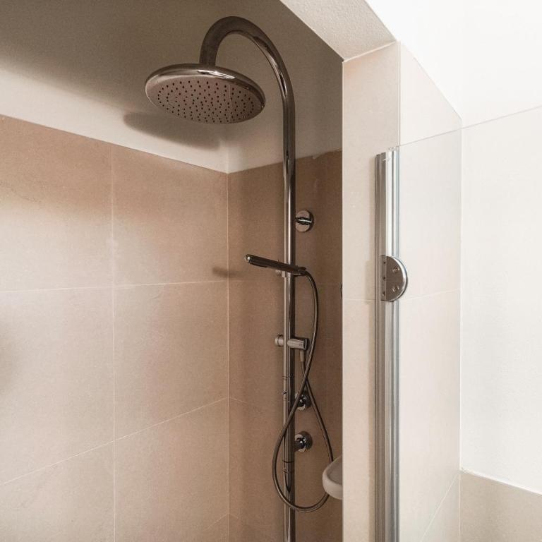 La Casa di Carlotta - Urban Retreat in Como - Appartamento con 1 Camera da Letto - 8