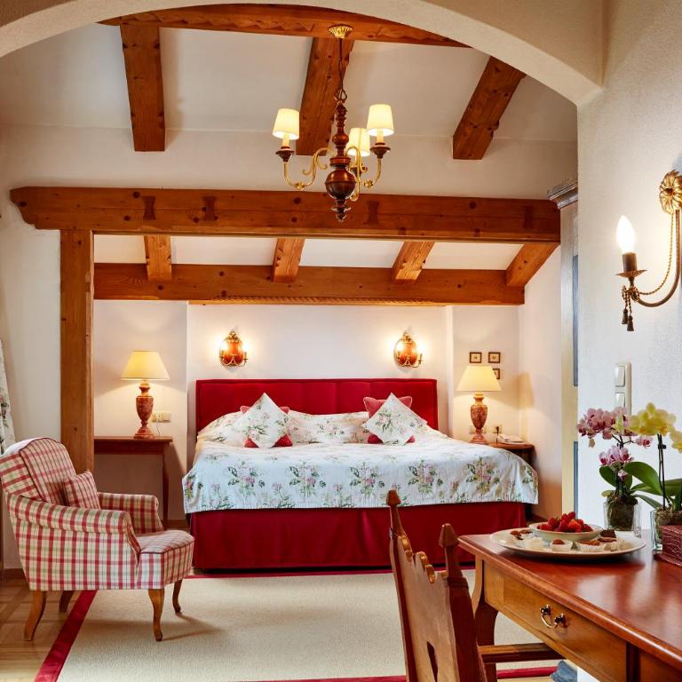Relais & Châteaux Hotel Tennerhof - Deluxe Junior Suite - 1