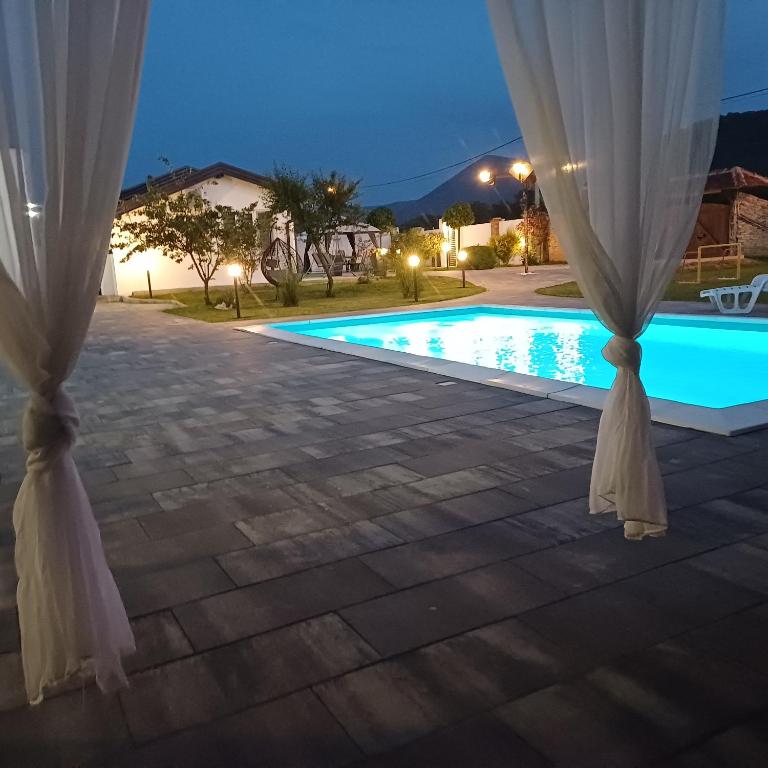 Family estate Hadžalova avlija - Kuća sa 6 Spavaćih Soba - 27