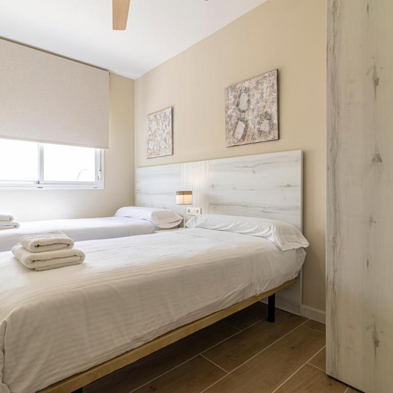 Allo Apartments Europa II Parking Piscina Padel 4 Habitaciones - Apartamento - 42
