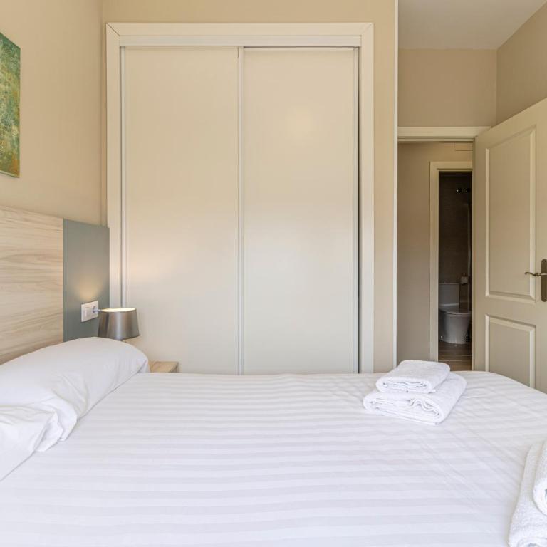 Allo Apartments Europa II Parking Piscina Padel 4 Habitaciones - Apartamento - 37