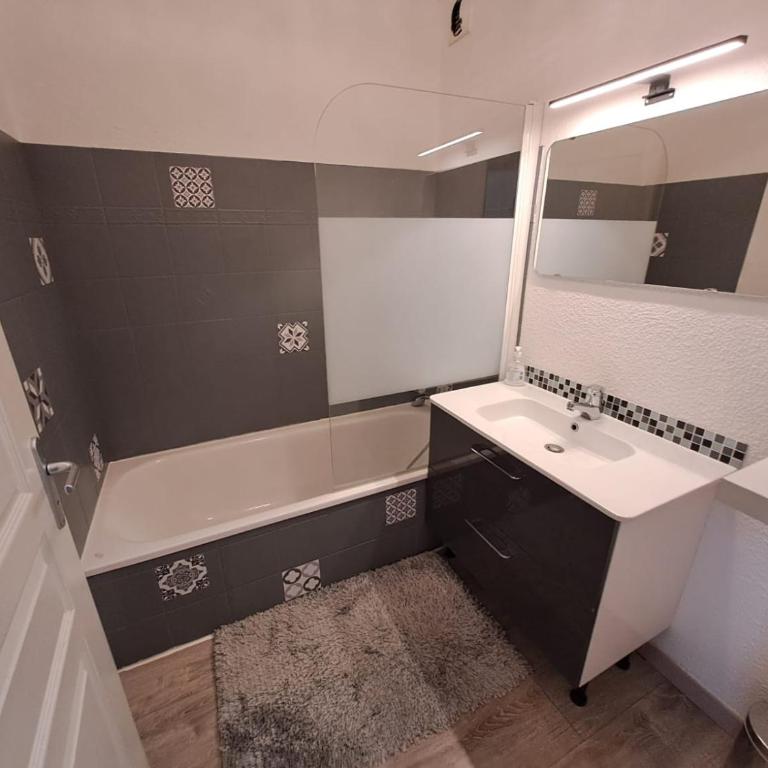 appartement T2 coin montagne - Appartamento con 1 Camera da Letto e Balcone - 9