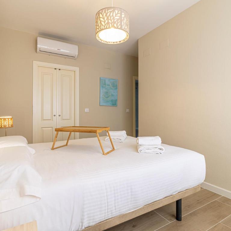 Allo Apartments Europa II Parking Piscina Padel 4 Habitaciones - Apartamento - 70