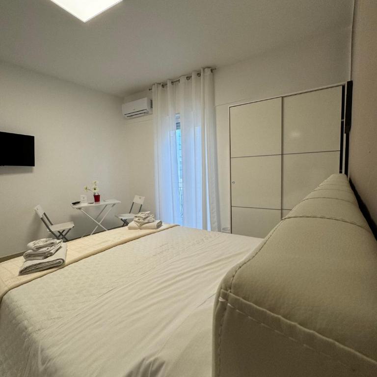 Four Rooms Naxos - Camera Deluxe - 9