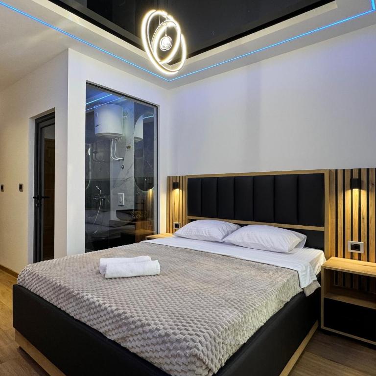 Blue Star Apartments - Deluxe Room - 5