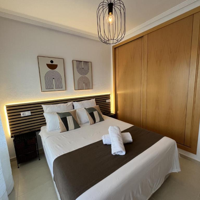 Paradise by E&J - Two-Bedroom Apartment - 15