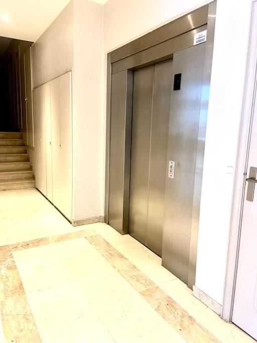 Superbe *Port Fréjus*Piscine*Lumineux* 5 personnes - Apartamento de 1 dormitorio - 13