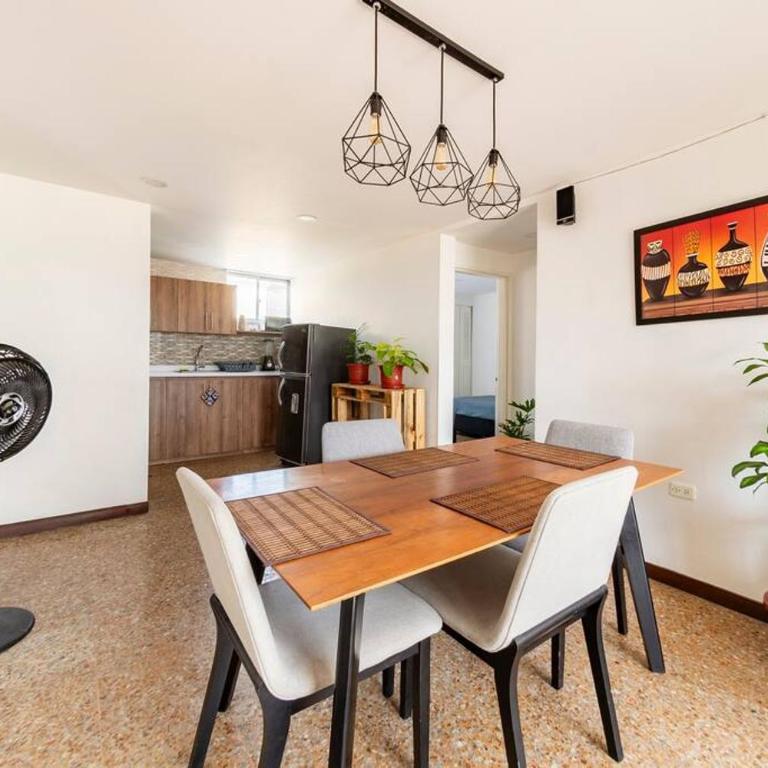 Apartamento en cali, miraflores vista panorámica y ubicación central - Apartamento de 2 dormitorios con vistas a la ciudad - 17