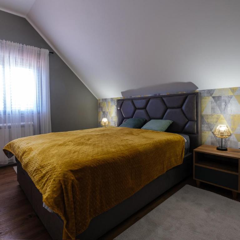 Monte Bella - Three-Bedroom Villa - 32