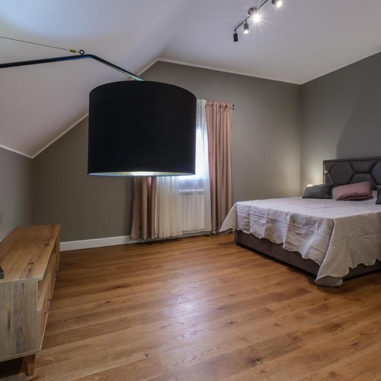 Monte Bella - Three-Bedroom Villa - 39