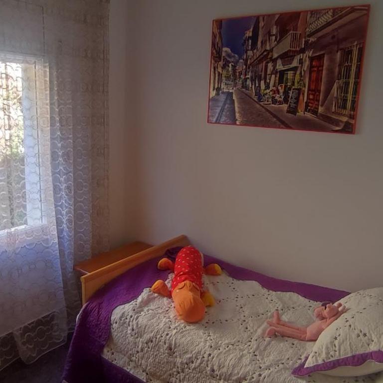 Piso grande con todo cerca - Apartamento con balcón - 10