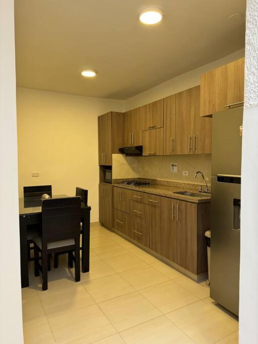 Hermosa casa en Medellín. - Casa de 2 dormitorios - 11