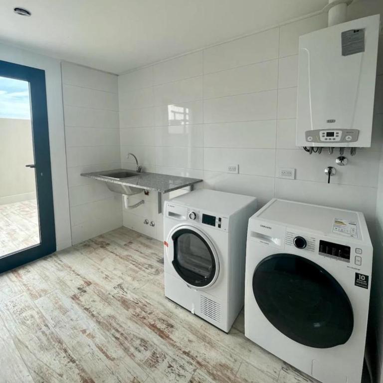 Zona Guemes tres ambientes 2 N 502 - Apartamento de 2 dormitorios - 6