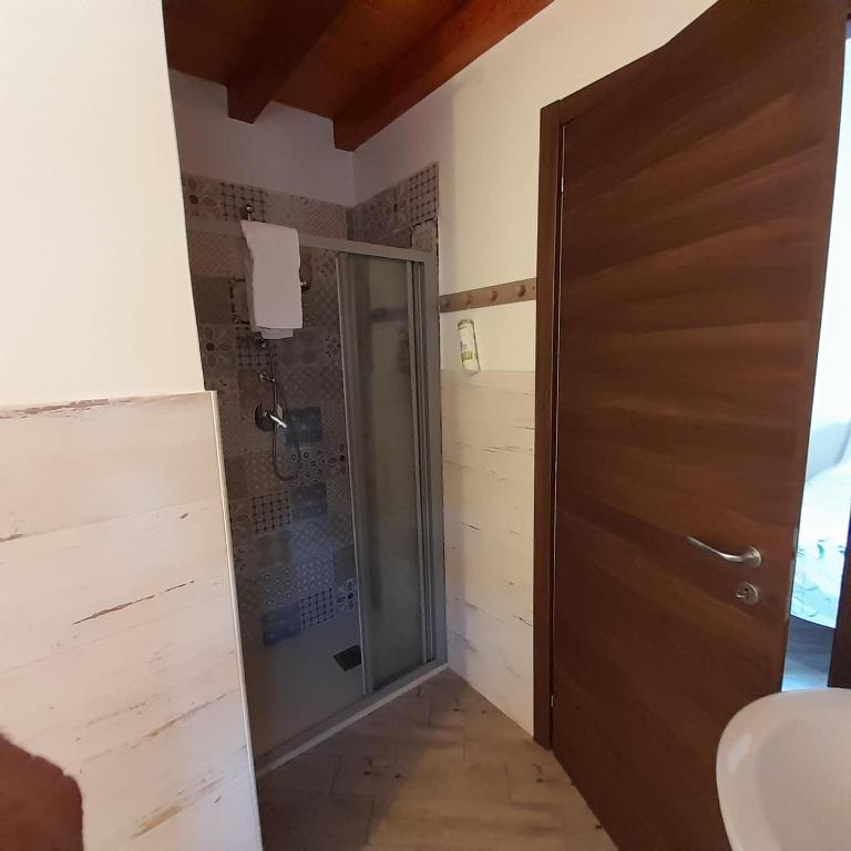 Enzo'S Suite - King Room with Garden View - 18