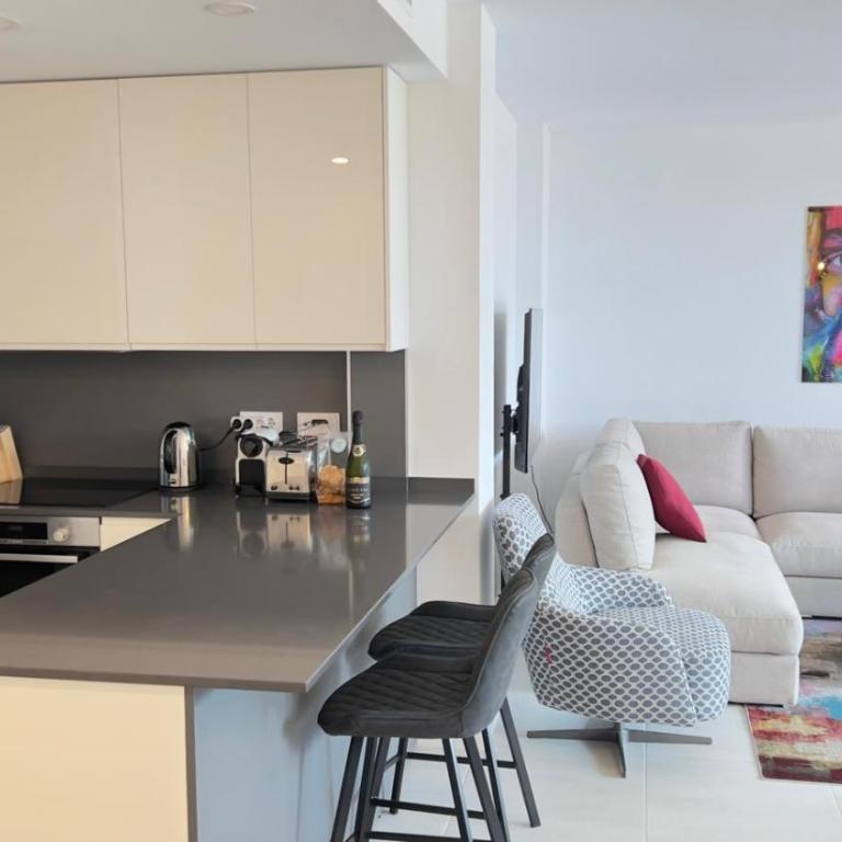 NEW SPACIOUS 4 BEDROOMS APARTMENT IN ESTEPONA 10 min walk to the BEACH - Apartamento - 33