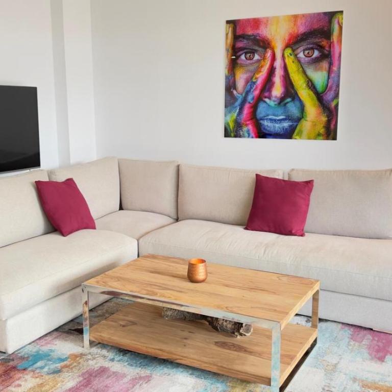 NEW SPACIOUS 4 BEDROOMS APARTMENT IN ESTEPONA 10 min walk to the BEACH - Apartamento - 4