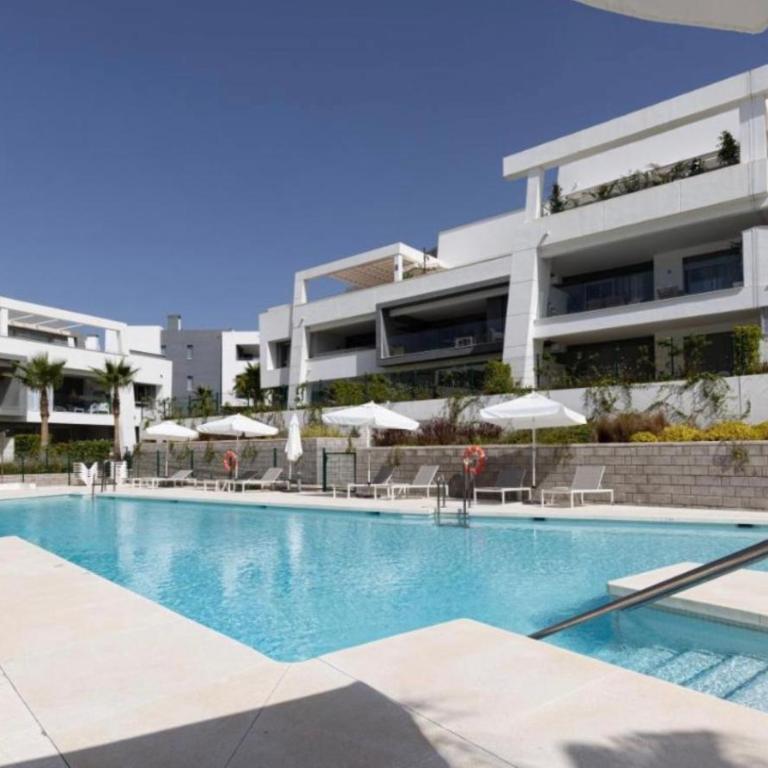 NEW SPACIOUS 4 BEDROOMS APARTMENT IN ESTEPONA 10 min walk to the BEACH - Apartamento - 21