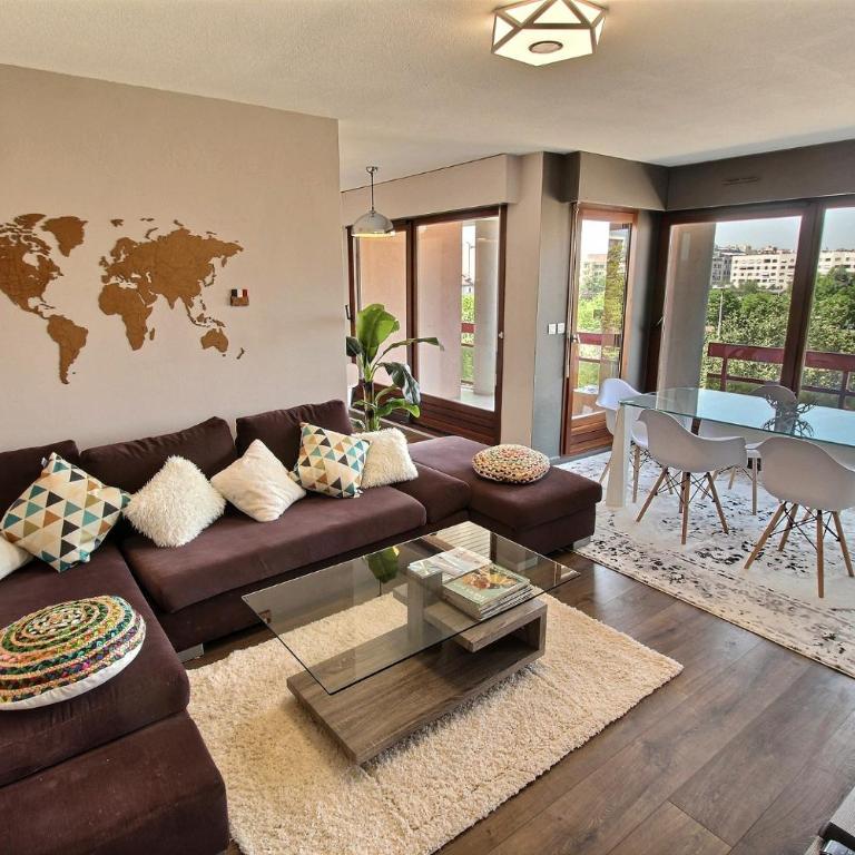 ANNEMASSE - VICTORIA Centre ville, Grand T2 avec Terrasse - Appartement 1 Chambre - 1