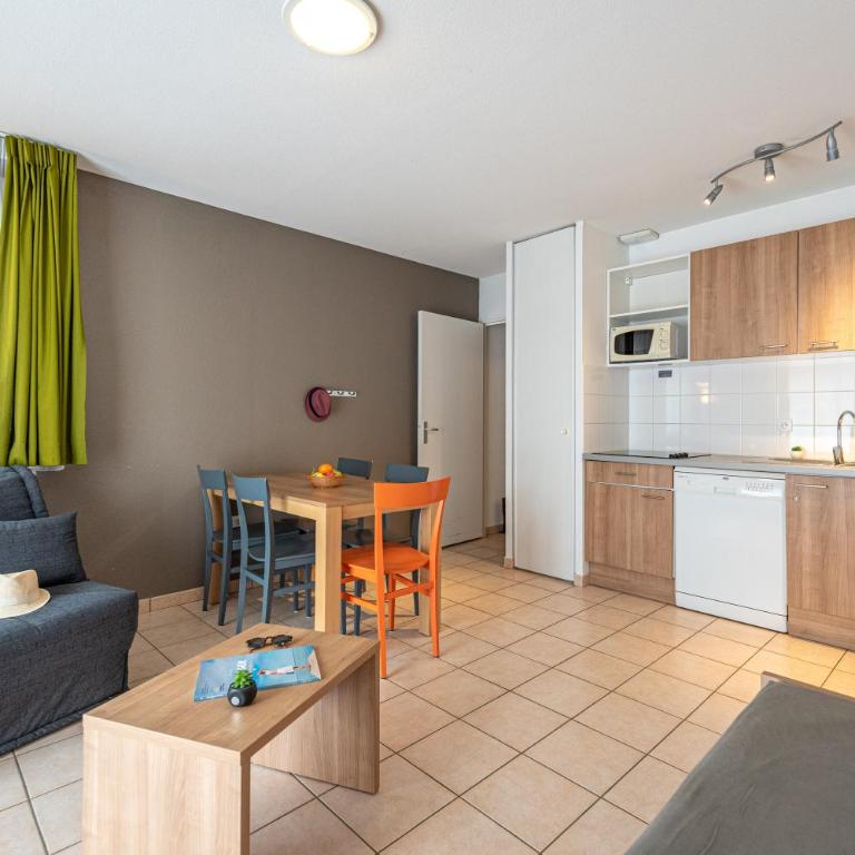 Terres de France - Le Domaine Du Golf - Chalet 1 Chambre Accessible - 5 Personnes - 7