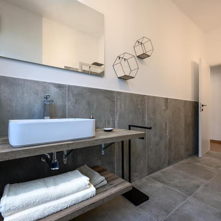 Golfo dei Poeti Holidays Home - Superior Apartment - 12