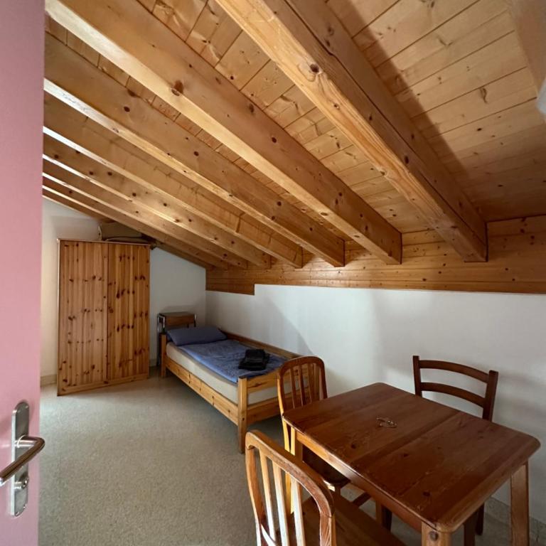 Touristenheim Bergfreude - Familienzimmer mit eigenem Bad - 3