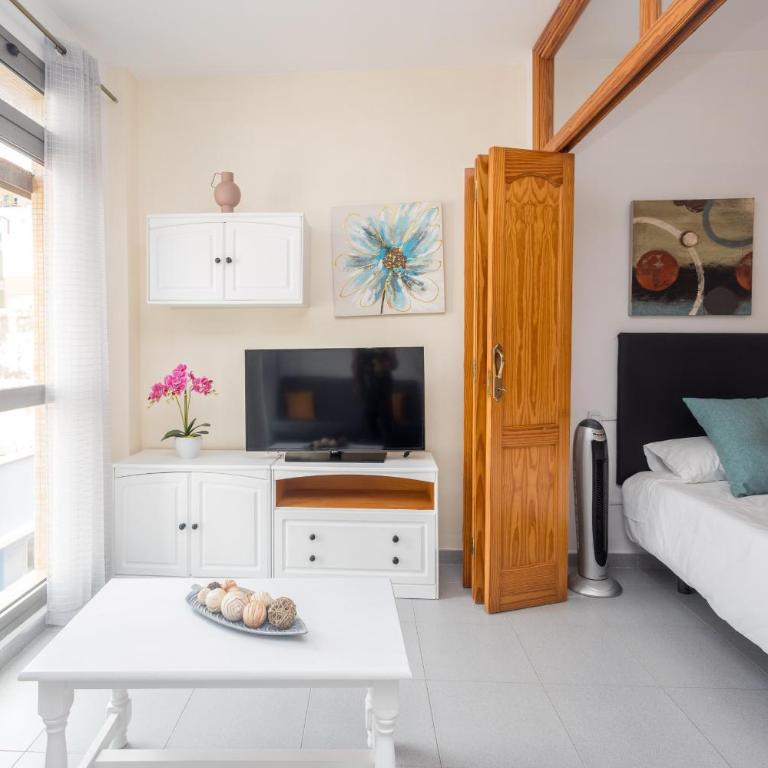 Las Canteras Cozy Apt - 2 min walk to beach - Apartamento de 1 dormitorio - 1
