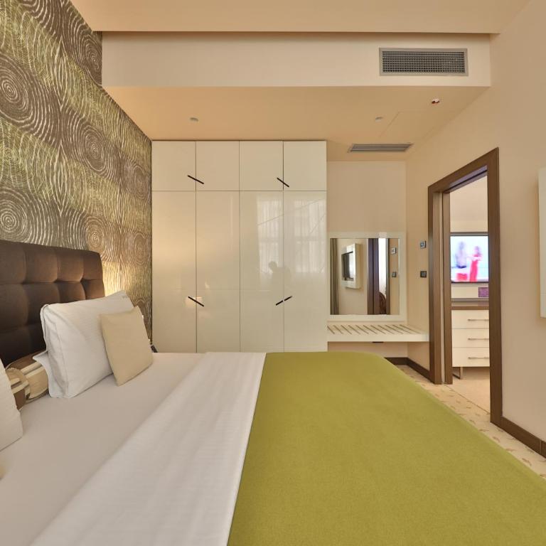 Atera Business Suites - One-Bedroom Apartment with Sauna and Hammam - Free Parking - 11