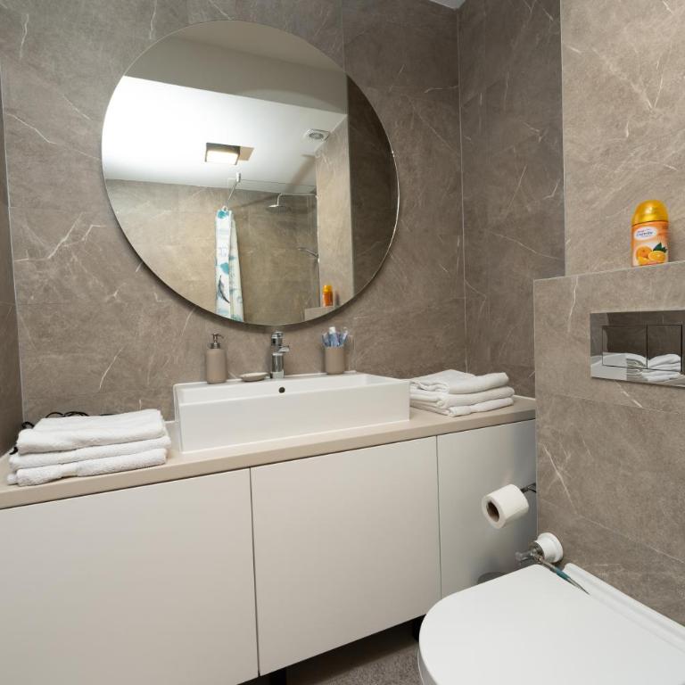 Comanda LUXURY APARTMENTS - Apartman sa 1 Spavaćom Sobom - 8