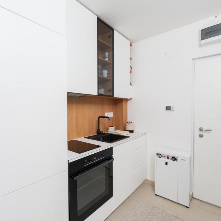 Comanda LUXURY APARTMENTS - Apartman - 2