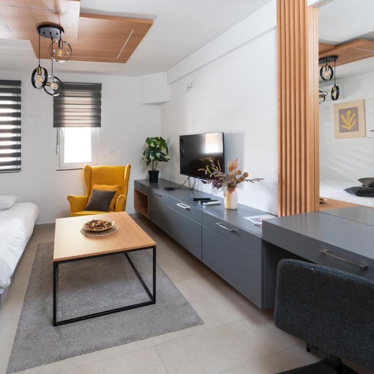 Comanda LUXURY APARTMENTS - Apartman - 8