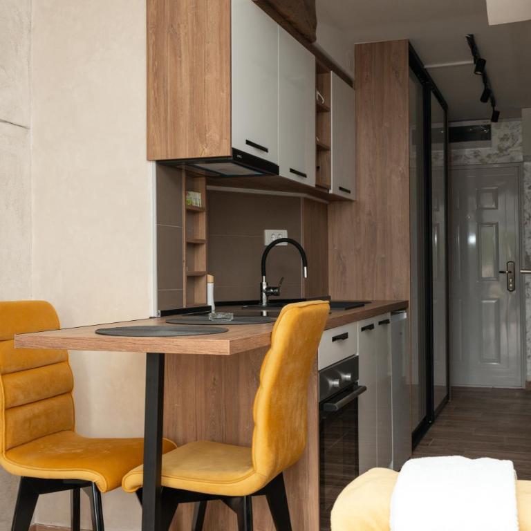 Comanda LUXURY APARTMENTS - Studio sa Balkonom - 9