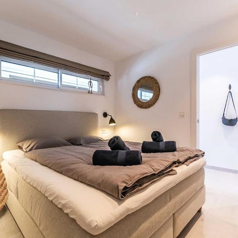 127-Stunning Beachfront Apartment in Benalmádena - Apartamento de 1 dormitorio - 21