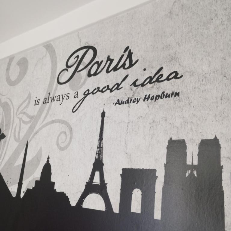 Arty Paris Porte de Versailles by River - Chambre Quadruple Confort - 4