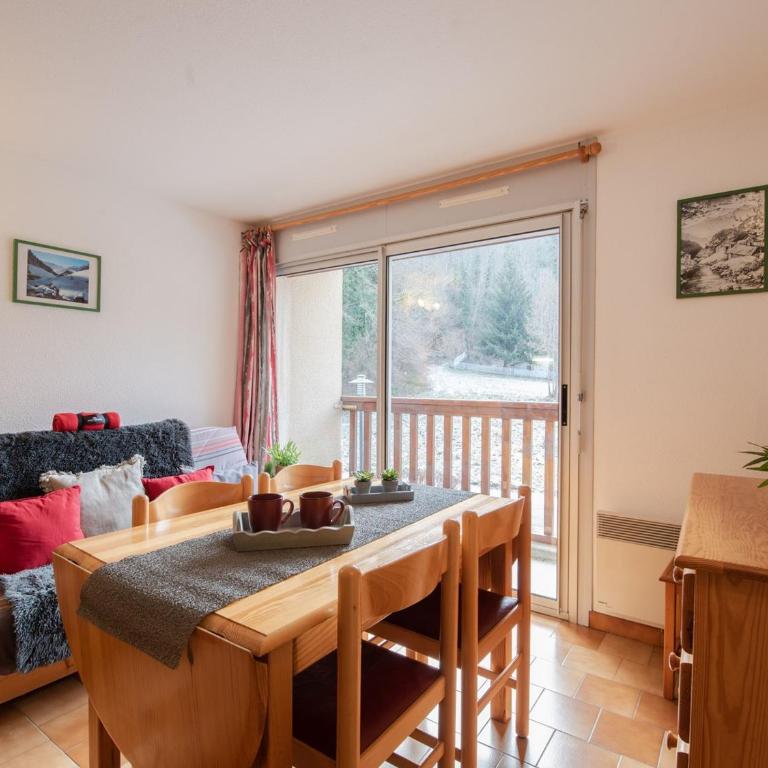 Appartement calme proche centre, parking et balcon, Saint-Lary - FR-1-296-194 - Apartamento (6 adultos) - 1