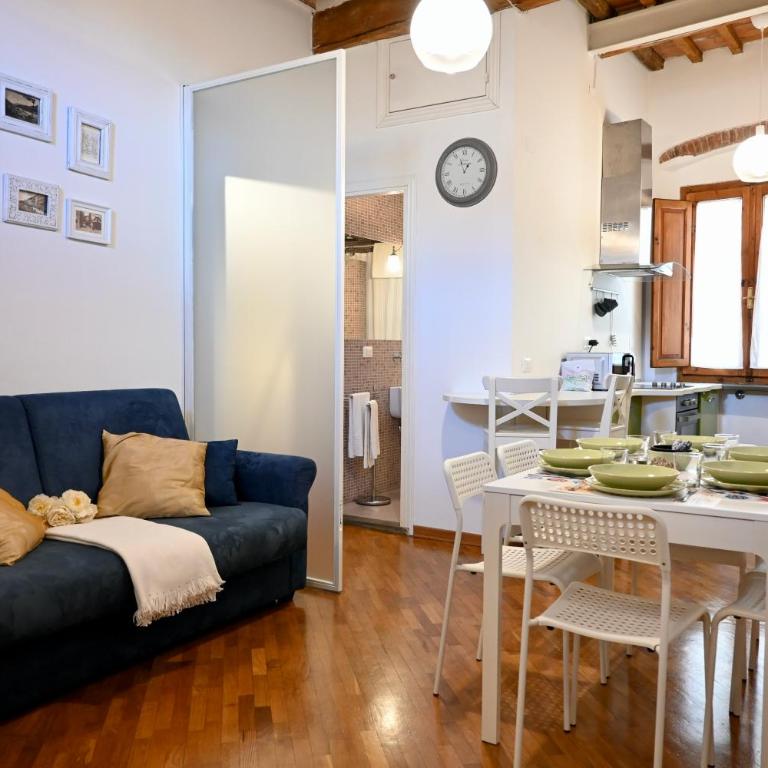 InnPisaRentals2- In The Heart of Pisa - Appartamento con 2 Camere da Letto - 2