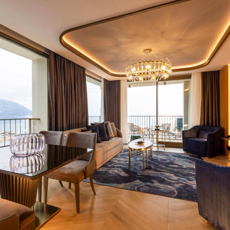 Merit Starlit Hotel & Residences - Prestige Queen Old Town Marina - 2